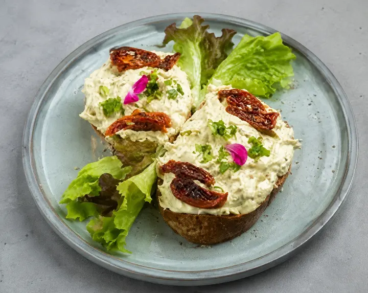 Bruschetta fit de pollo
