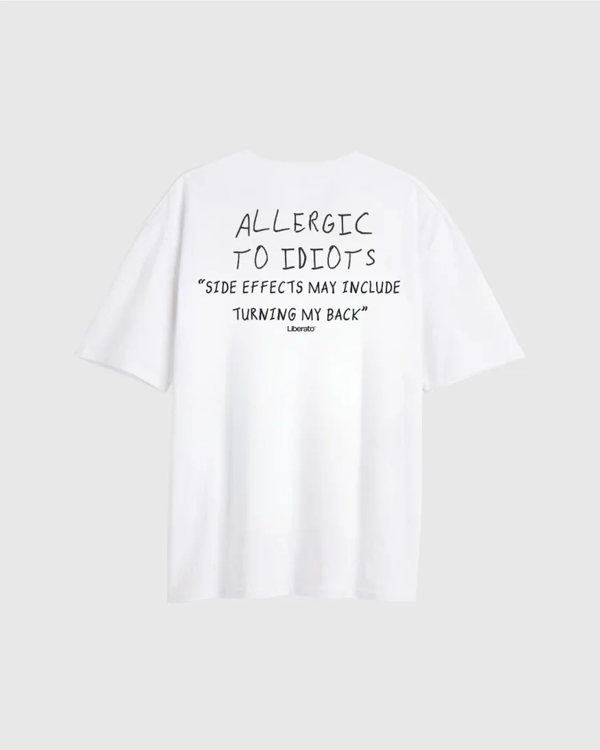 Remera Liberato Regular Fit Blanca Allergic To Idiots