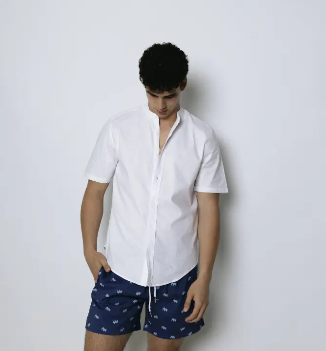 Camisa Cuello Mao Mangas Cortas Blanca