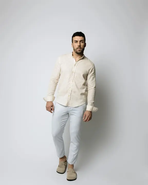 Pantalon Chino Liberato Basics De Lino Celeste