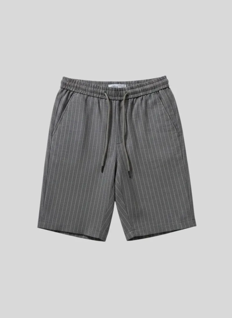 Bermuda Liberato Con Goma Rayada Gris Oscuro