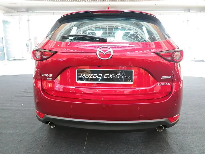 Mazda CX-5 — fotografía real de referencia 3