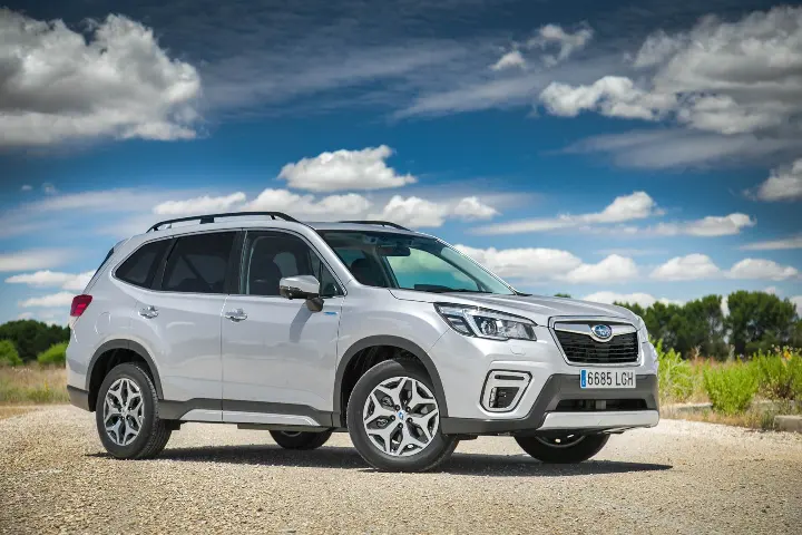Subaru Forester — fotografía real de referencia 1