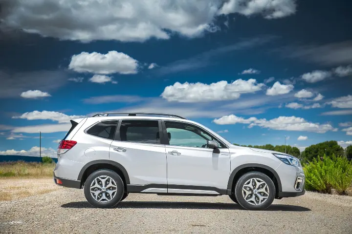 Subaru Forester — fotografía real de referencia 2