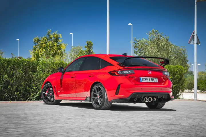 Honda Civic — fotografía real de la unidad de referencia, vista 5
