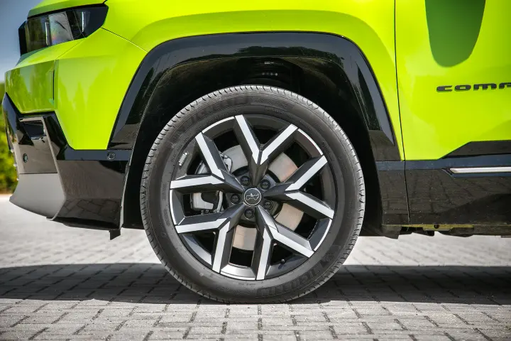 Jeep Compass — fotografía real de la unidad de referencia, vista 6