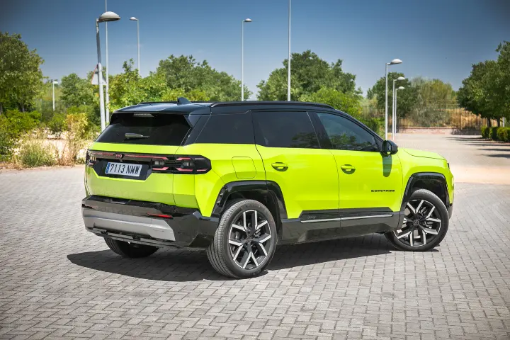 Jeep Compass — fotografía real de la unidad de referencia, vista 3