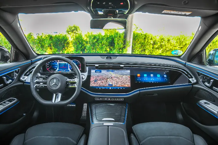 Mercedes-Benz Clase E — fotografía real de la unidad de referencia, vista 6