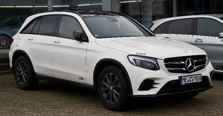 Mercedes-Benz GLC 2016 - 220 d 4MATIC AMG Line (X253) - Foto de referencia 1
