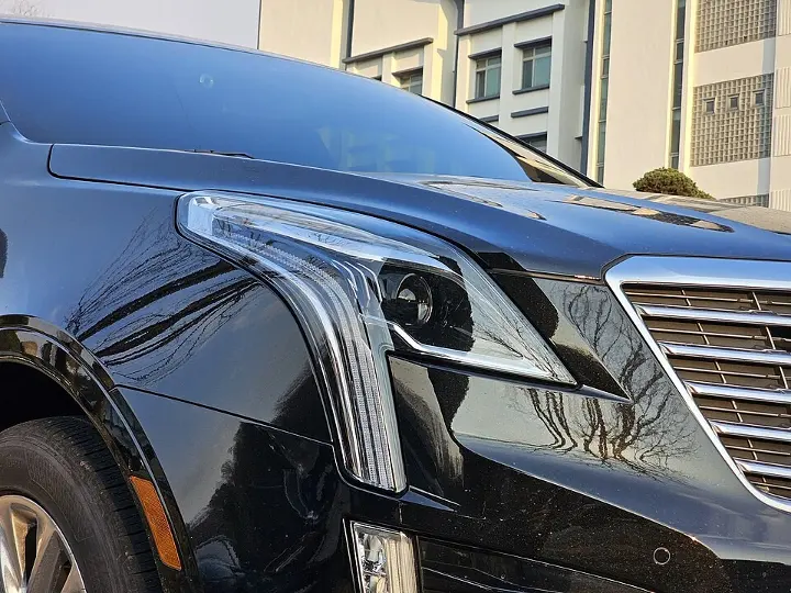 Cadillac XT5 — fotografía real de referencia 6