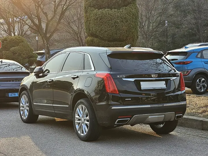 Cadillac XT5 — fotografía real de referencia 4