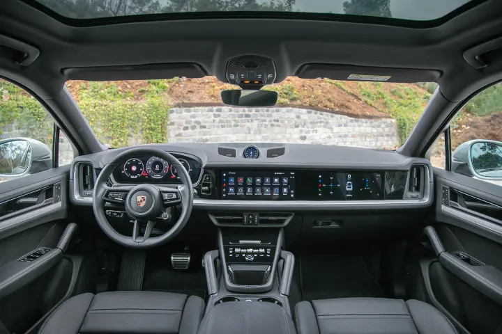 Porsche Cayenne — fotografía real de referencia 8