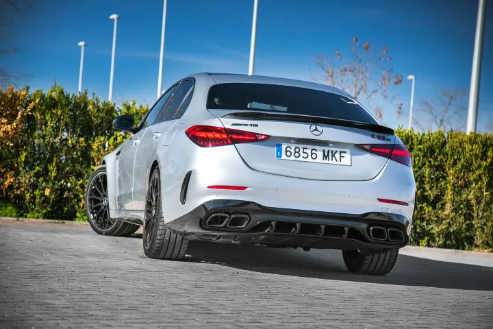 Mercedes-Benz Clase C — fotografía real de la unidad de referencia, vista 5