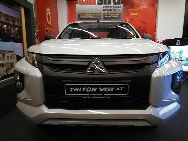 Mitsubishi Triton/L200 — fotografía real de referencia 2