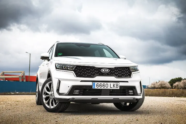 Kia Sorento — fotografía real de la unidad de referencia, vista 2