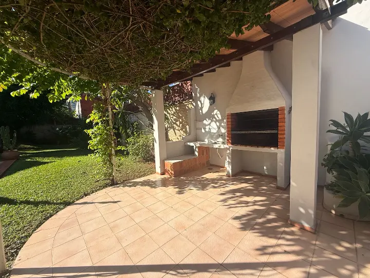 Casa con encanto en Ykua Sati